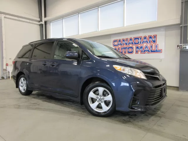 2019 TOYOTA SIENNA