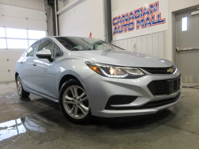 2017 CHEVROLET CRUZE LT