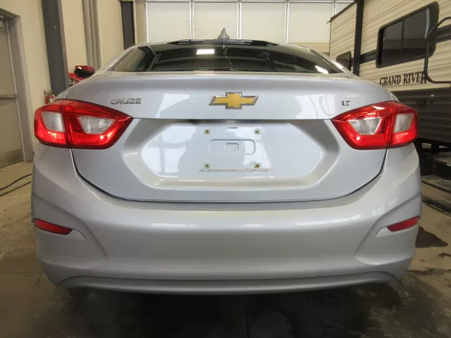 2017 CHEVROLET CRUZE LT