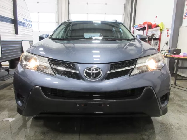 2013 TOYOTA RAV4 LE