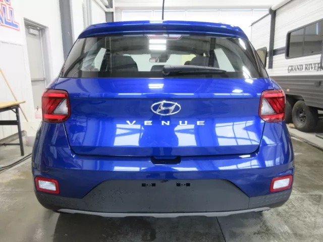 2023 HYUNDAI VENUE