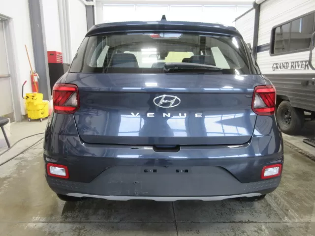 2021 HYUNDAI VENUE