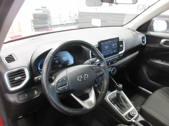 2023 HYUNDAI VENUE PREFERRED