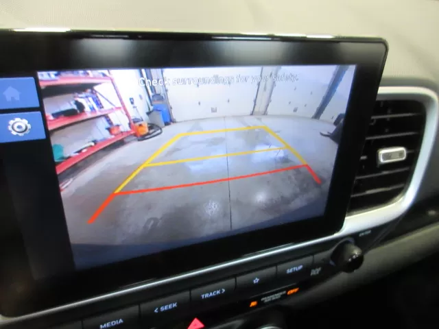 2023 HYUNDAI VENUE PREFERRED