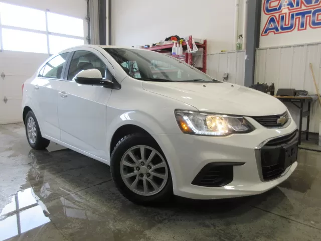 2017 CHEVROLET SONIC LT