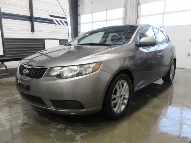 2012 KIA FORTE 5-DOOR