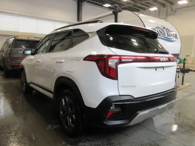 2024 KIA SELTOS EX AWD