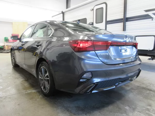 2024 KIA FORTE EX