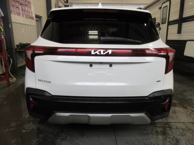 2024 KIA SELTOS EX AWD