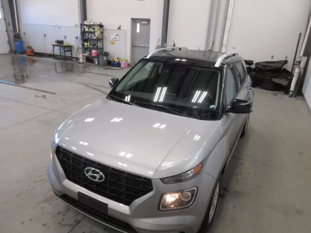 2024 HYUNDAI VENUE PREFERRED