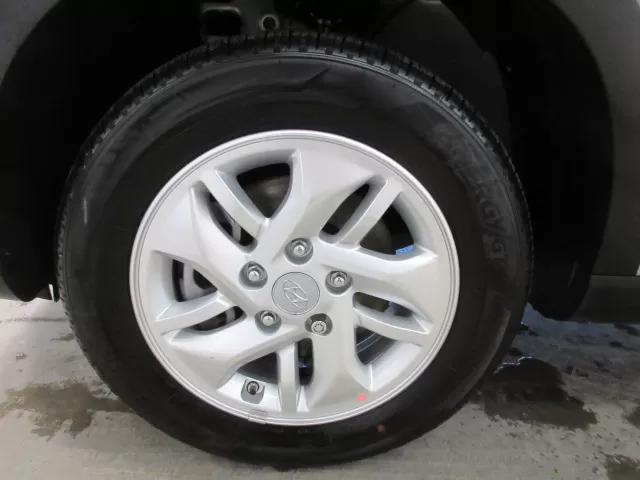 2024 HYUNDAI VENUE PREFERRED