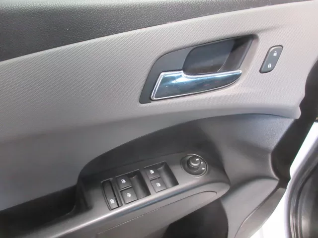 2017 CHEVROLET SONIC LT