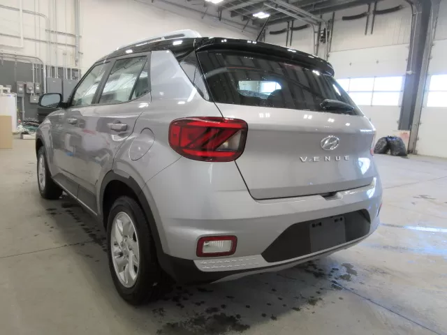 2024 HYUNDAI VENUE