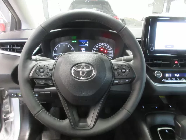 2025 TOYOTA COROLLA