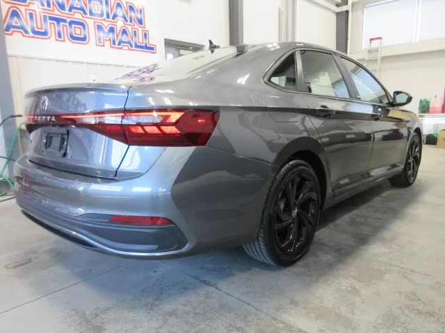 2025 VOLKSWAGEN JETTA