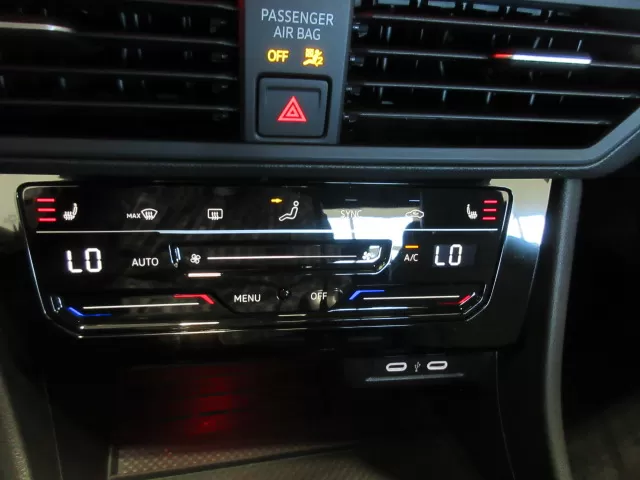 2025 VOLKSWAGEN JETTA