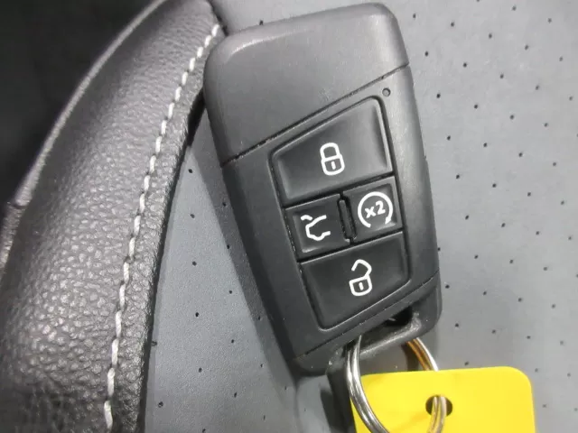 2025 VOLKSWAGEN JETTA