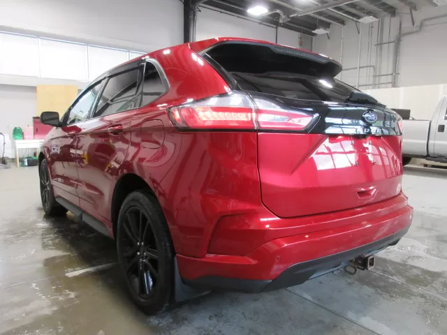 2022 FORD EDGE