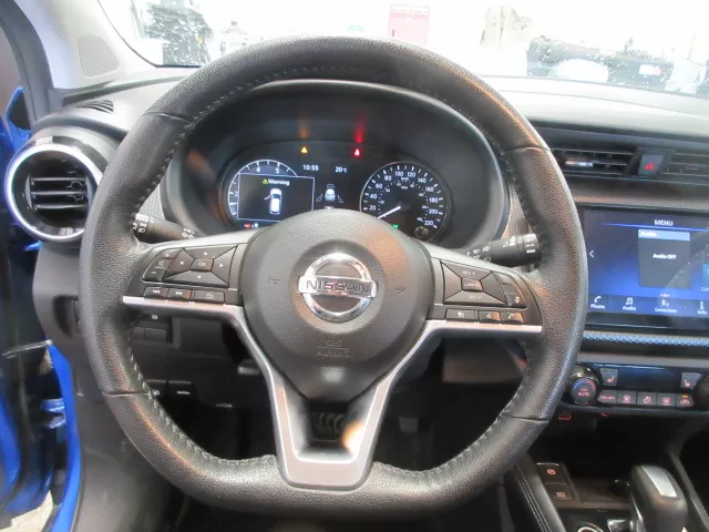 2021 NISSAN KICKS SV