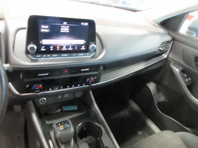 2022 NISSAN ROGUE