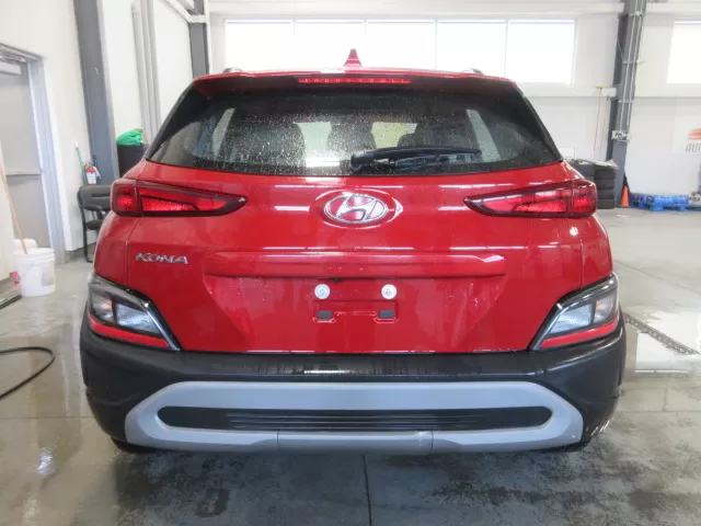 2022 HYUNDAI KONA ESSENTIAL