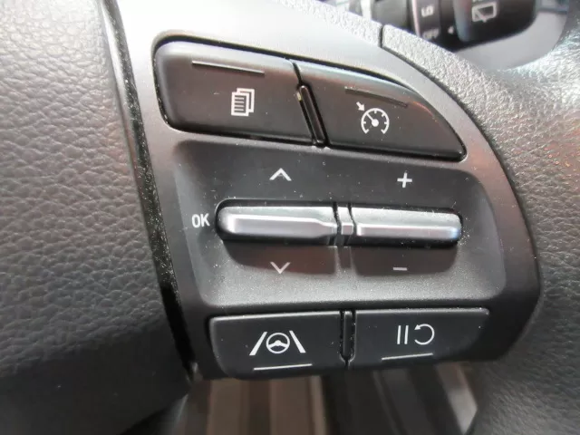 2022 HYUNDAI KONA ESSENTIAL