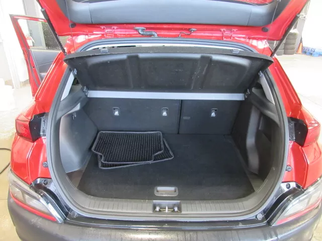 2022 HYUNDAI KONA ESSENTIAL