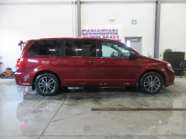 2017 DODGE GRAND CARAVAN SXT