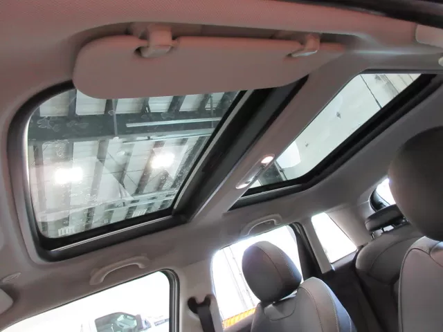 2018 MINI 5 DOOR COOPER