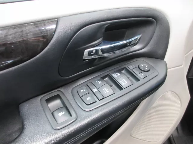 2016 DODGE GRAND CARAVAN