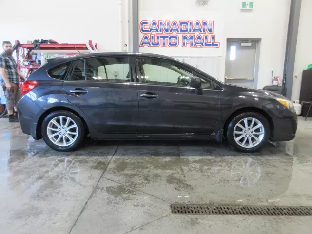 2014 SUBARU IMPREZA