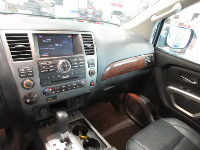 2015 NISSAN ARMADA