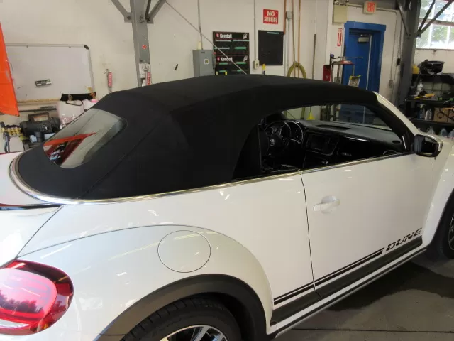 2019 VOLKSWAGEN BEETLE CONVERTIBLE