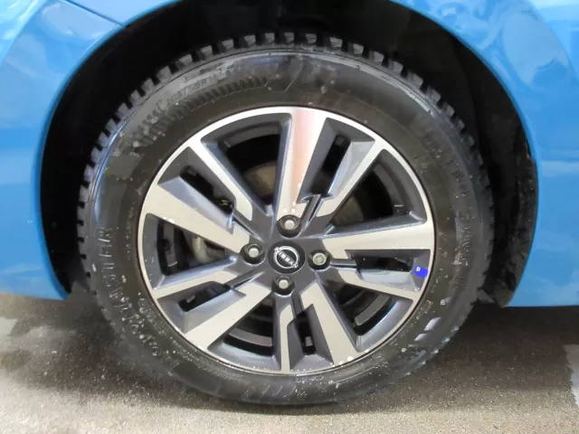 2025 NISSAN VERSA