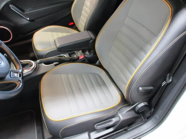2019 VOLKSWAGEN BEETLE CONVERTIBLE