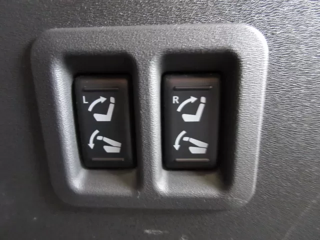 2015 NISSAN ARMADA