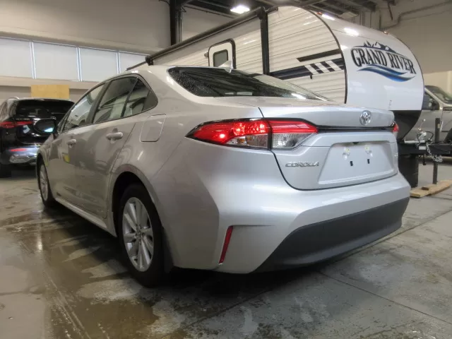 2025 TOYOTA COROLLA