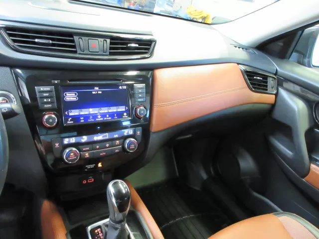 2018 NISSAN ROGUE