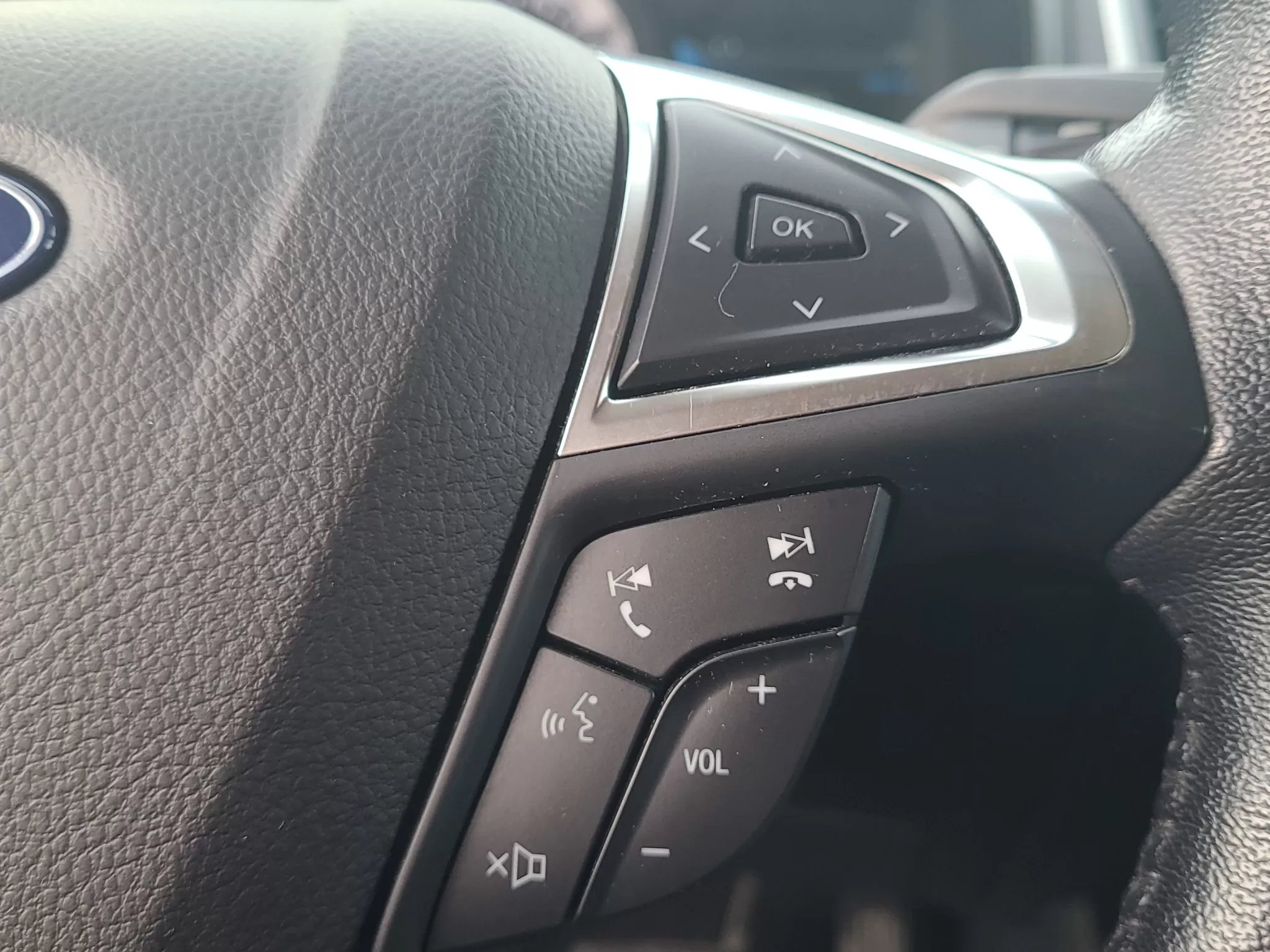 2023 FORD EDGE