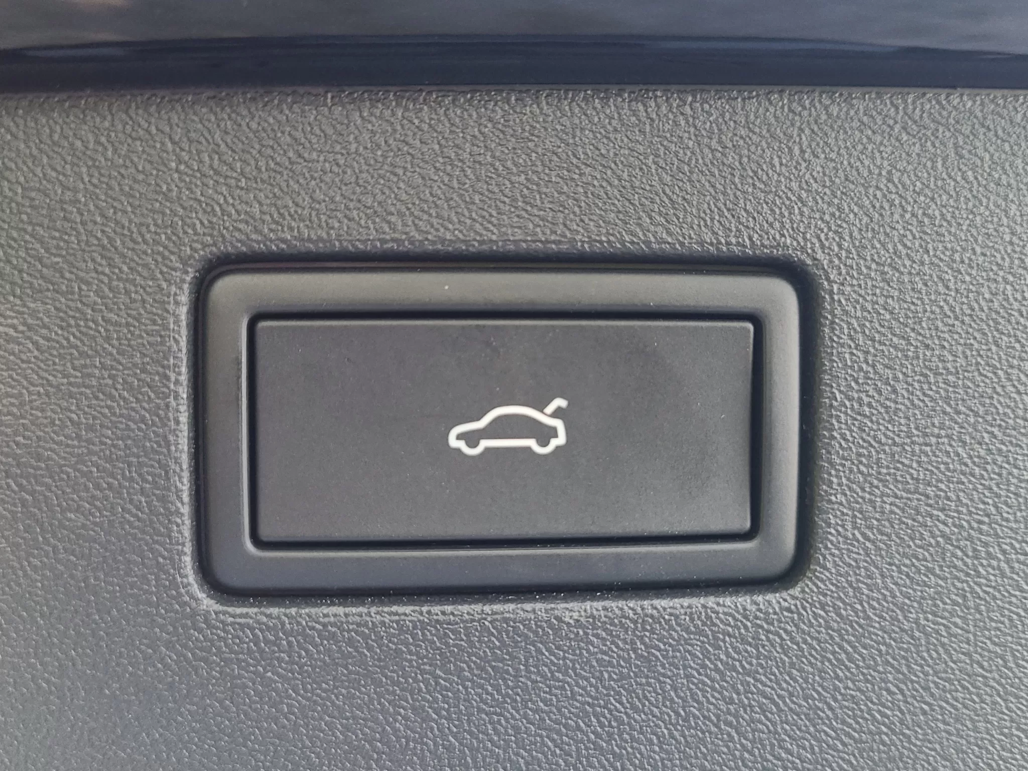 2026 VOLKSWAGEN TIGUAN R-LINE