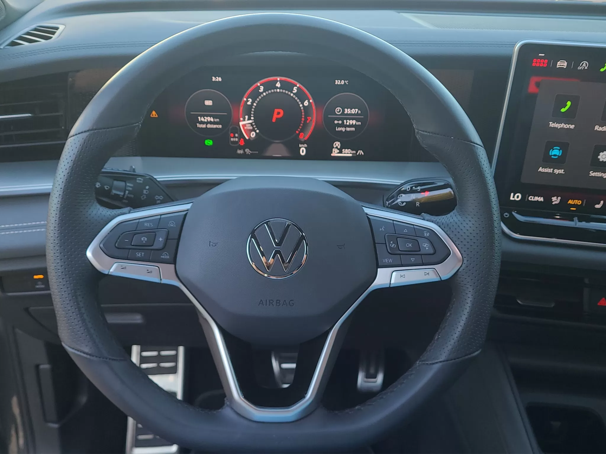 2026 VOLKSWAGEN TIGUAN R-LINE