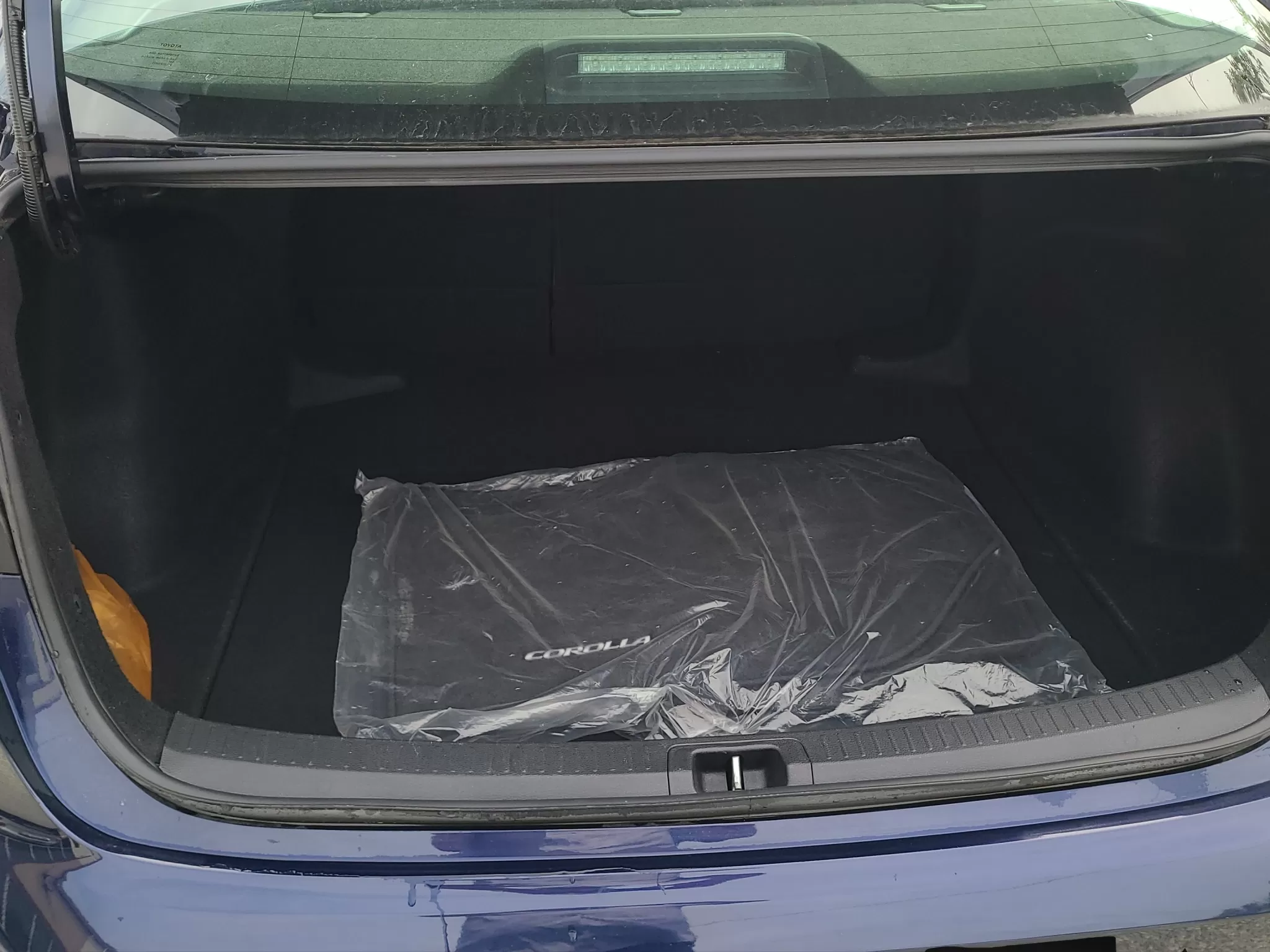 2022 TOYOTA COROLLA SEDAN
