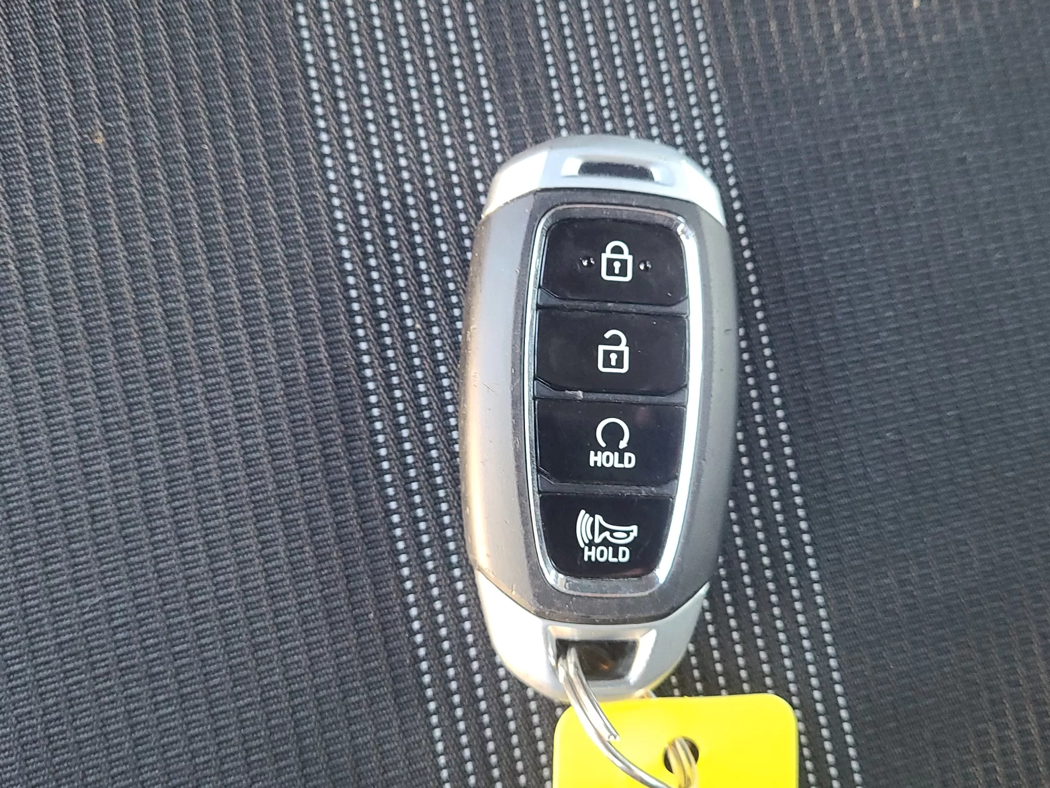 2025 HYUNDAI VENUE