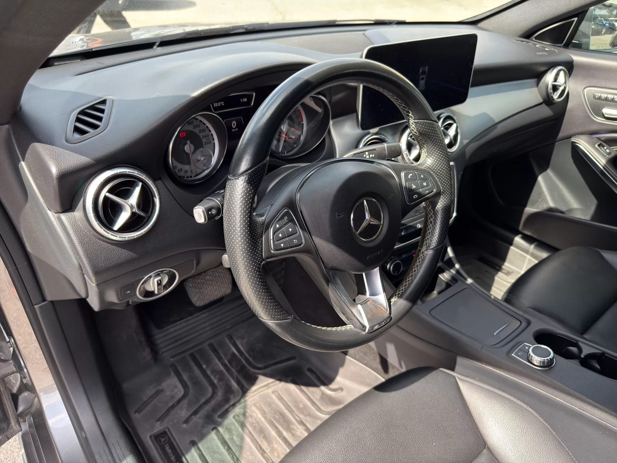 2015 MERCEDES-BENZ CLA SEDAN