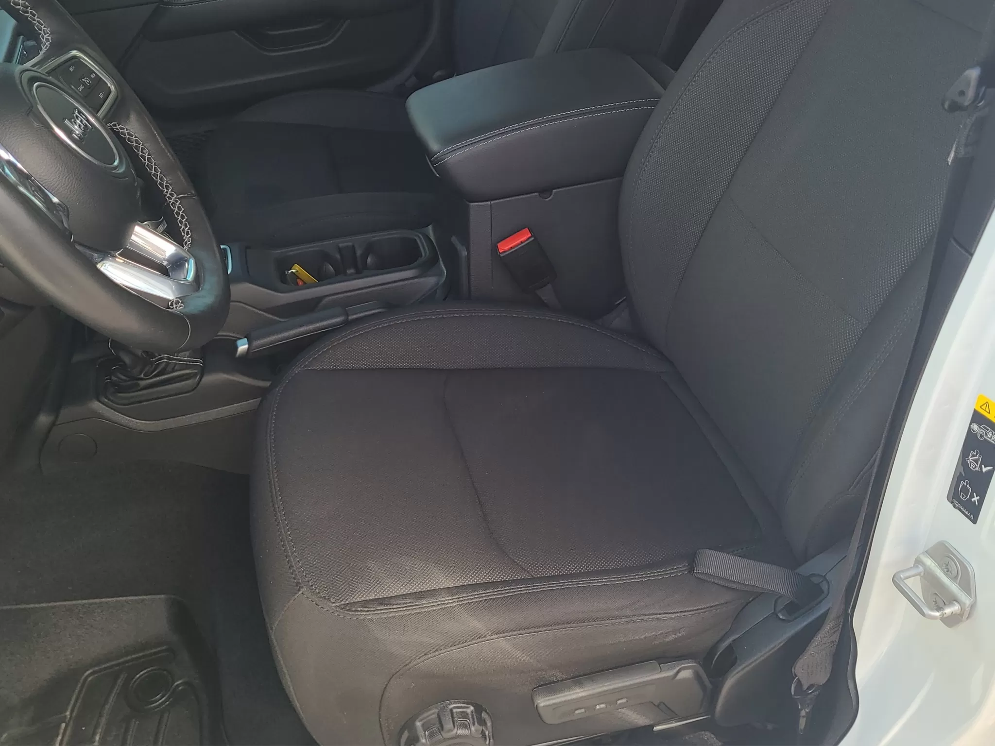 2023 JEEP WRANGLER