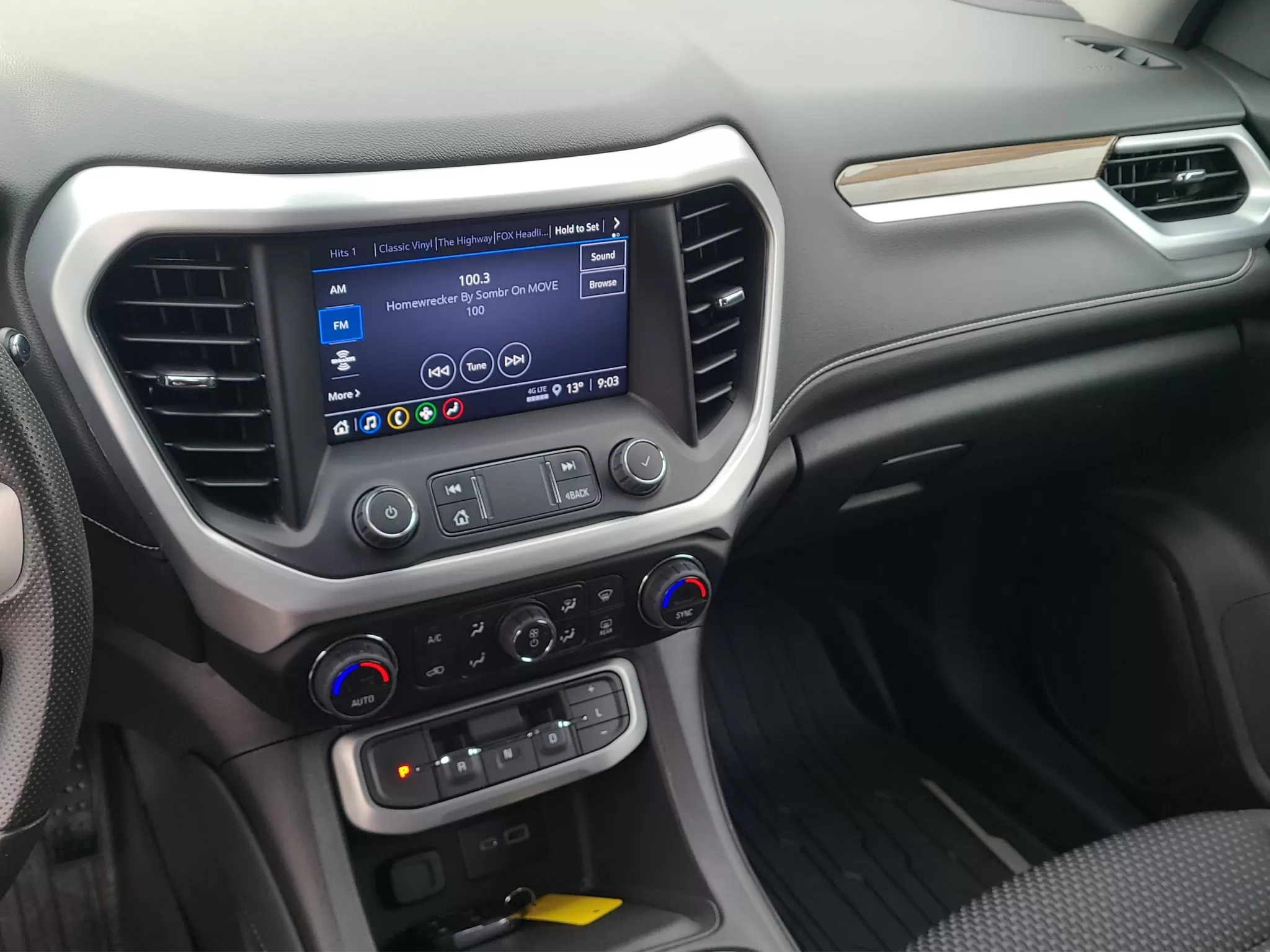 2023 GMC ACADIA
