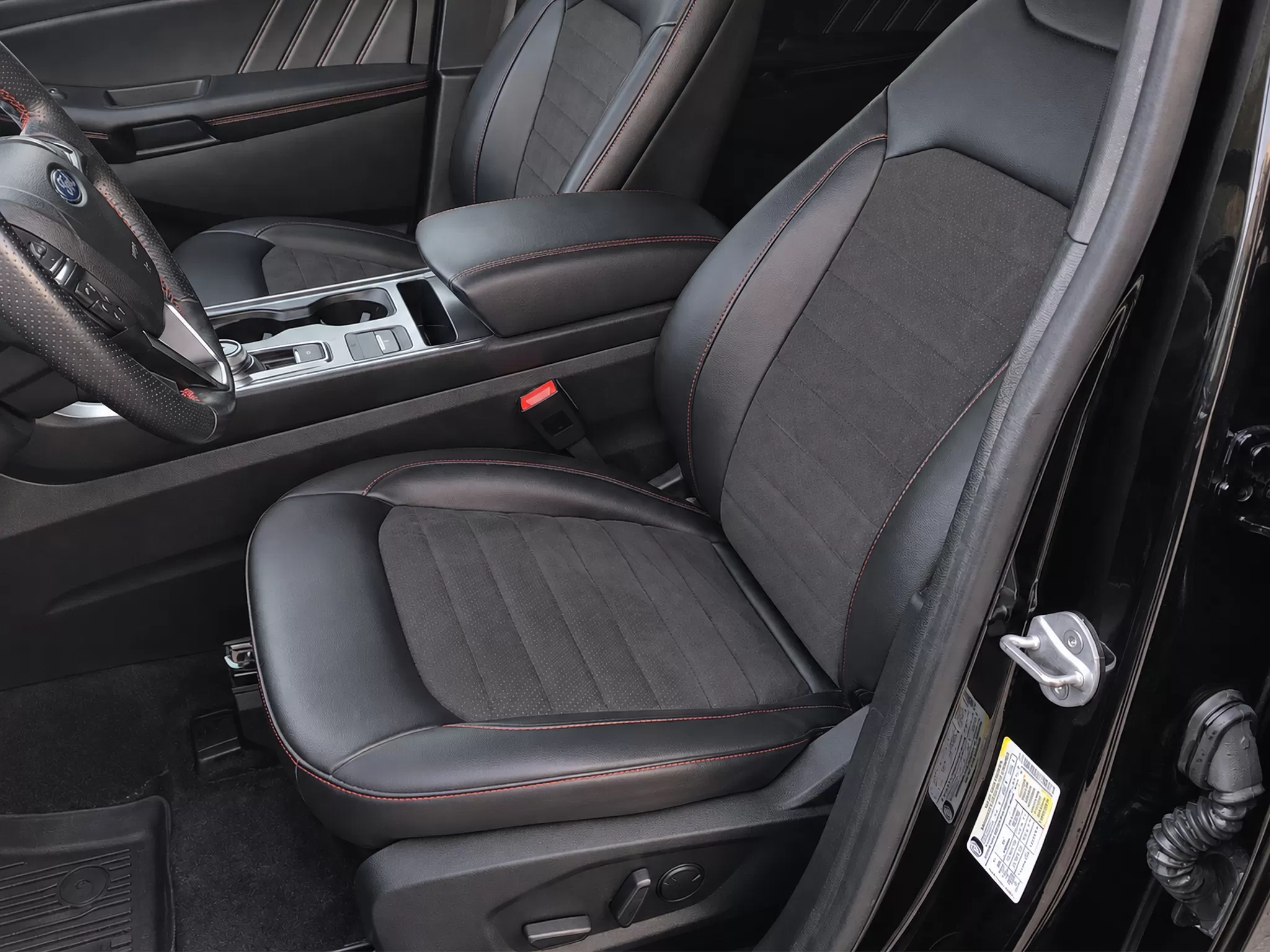 2022 FORD EDGE
