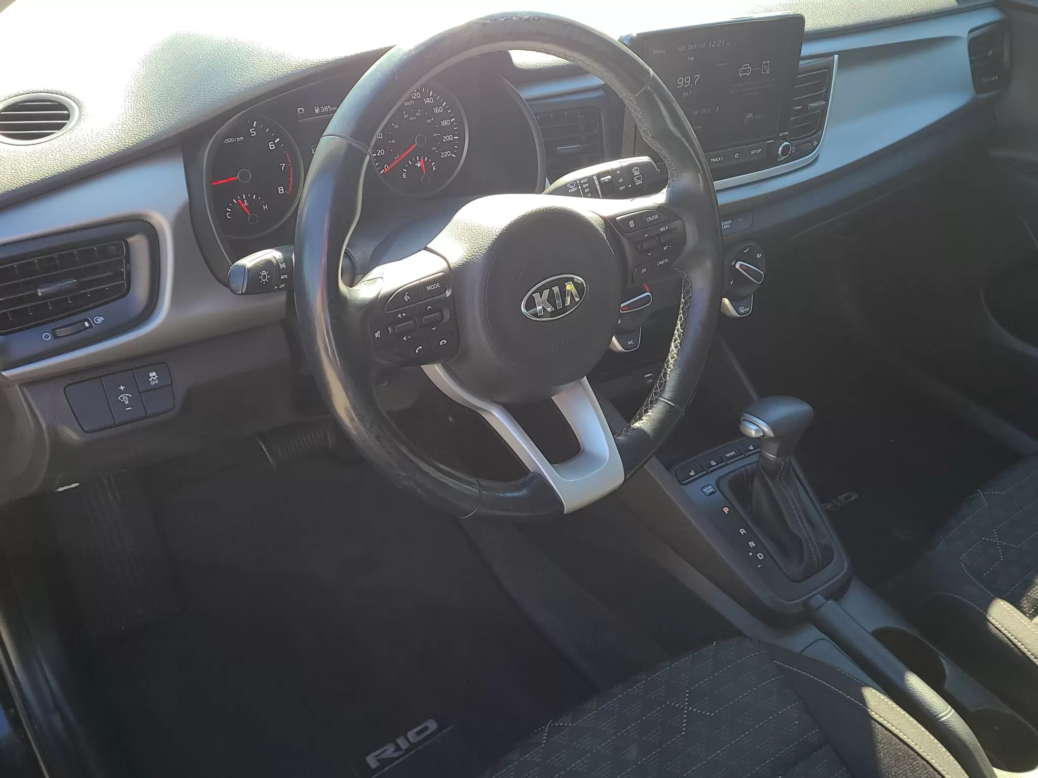 2021 KIA RIO HATCHBACK