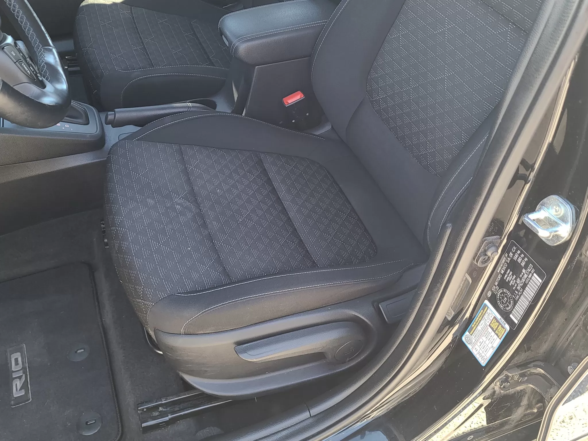 2021 KIA RIO HATCHBACK