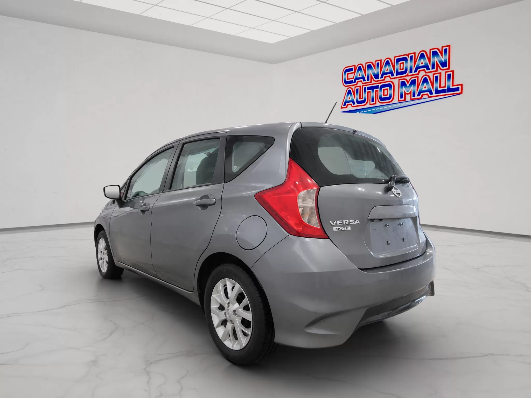 2018 NISSAN VERSA